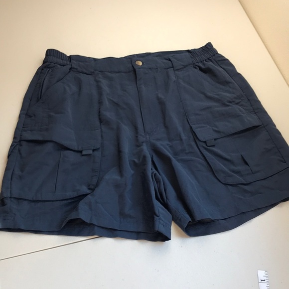 Sierra Cargo Navy Loose Nylon Shorts Sz Large - Picture 1 of 9